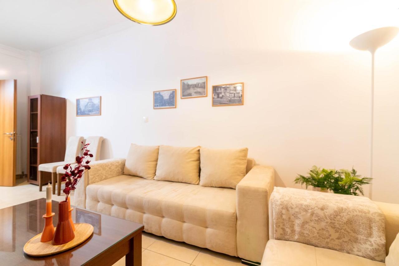 סלוניקי F & B Collection - 2 Bedroom Flat מראה חיצוני תמונה