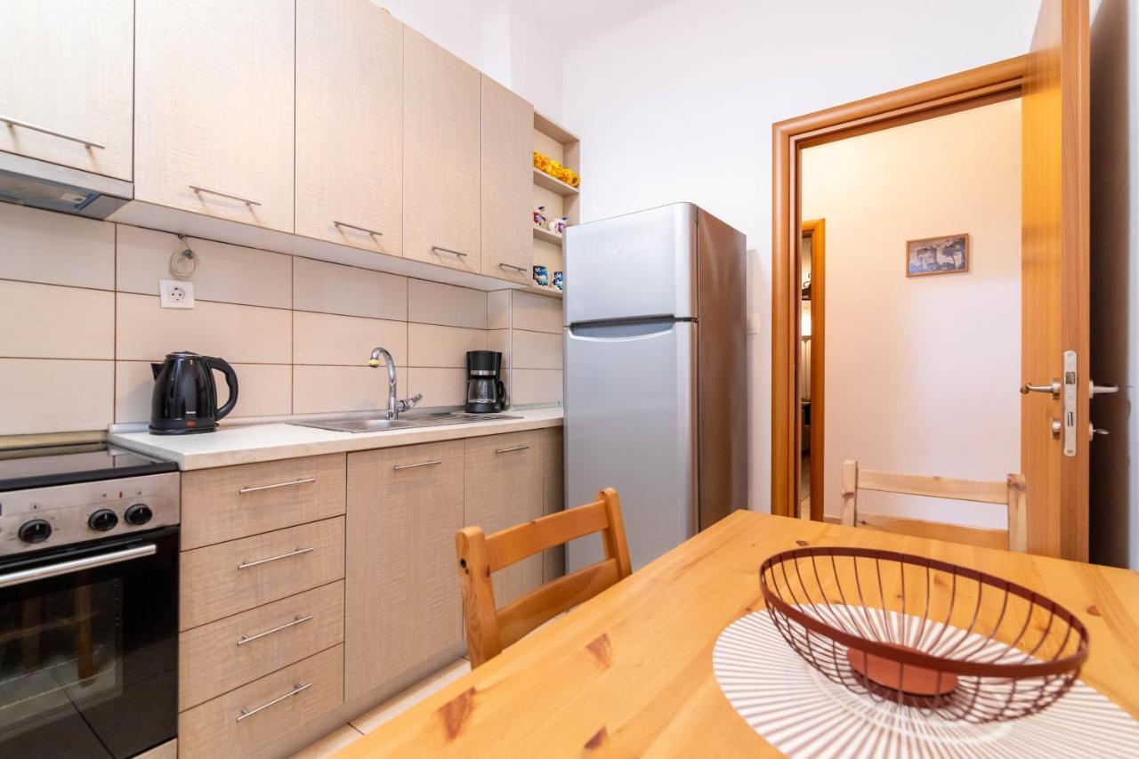 סלוניקי F & B Collection - 2 Bedroom Flat מראה חיצוני תמונה